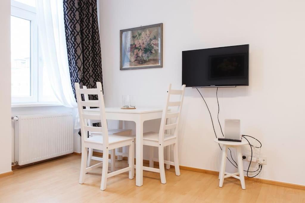 Vienna-Flats Self Check-In Apartment ภายนอก รูปภาพ
