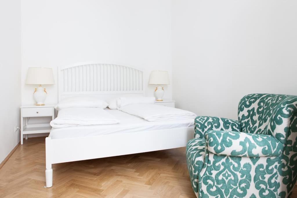 Vienna-Flats Self Check-In Apartment ภายนอก รูปภาพ