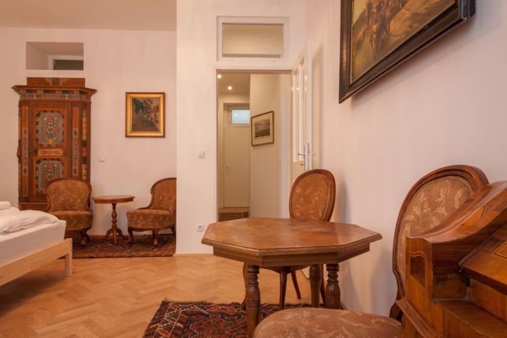 Vienna-Flats Self Check-In Apartment ภายนอก รูปภาพ