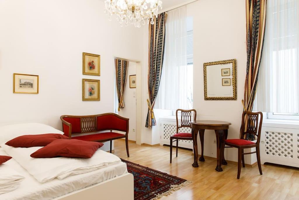 Vienna-Flats Self Check-In Apartment ภายนอก รูปภาพ