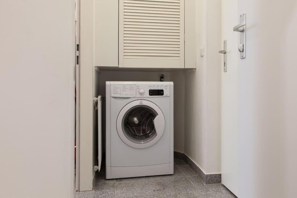 Vienna-Flats Self Check-In Apartment ภายนอก รูปภาพ