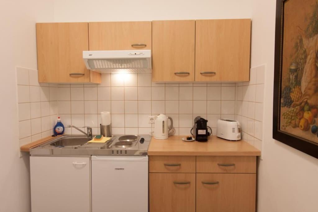 Vienna-Flats Self Check-In Apartment ภายนอก รูปภาพ