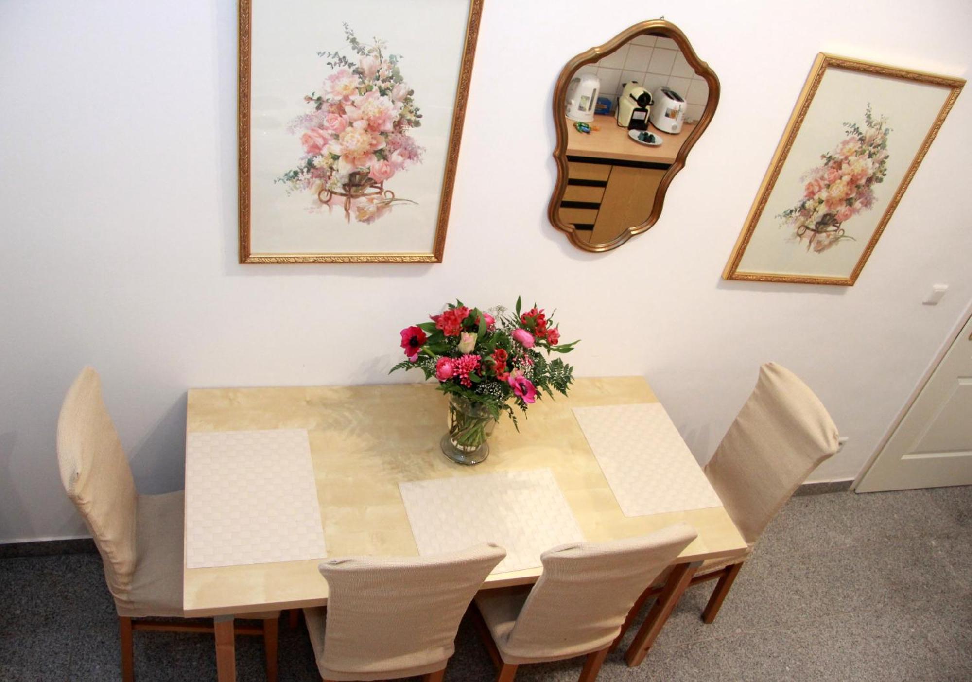 Vienna-Flats Self Check-In Apartment ภายนอก รูปภาพ